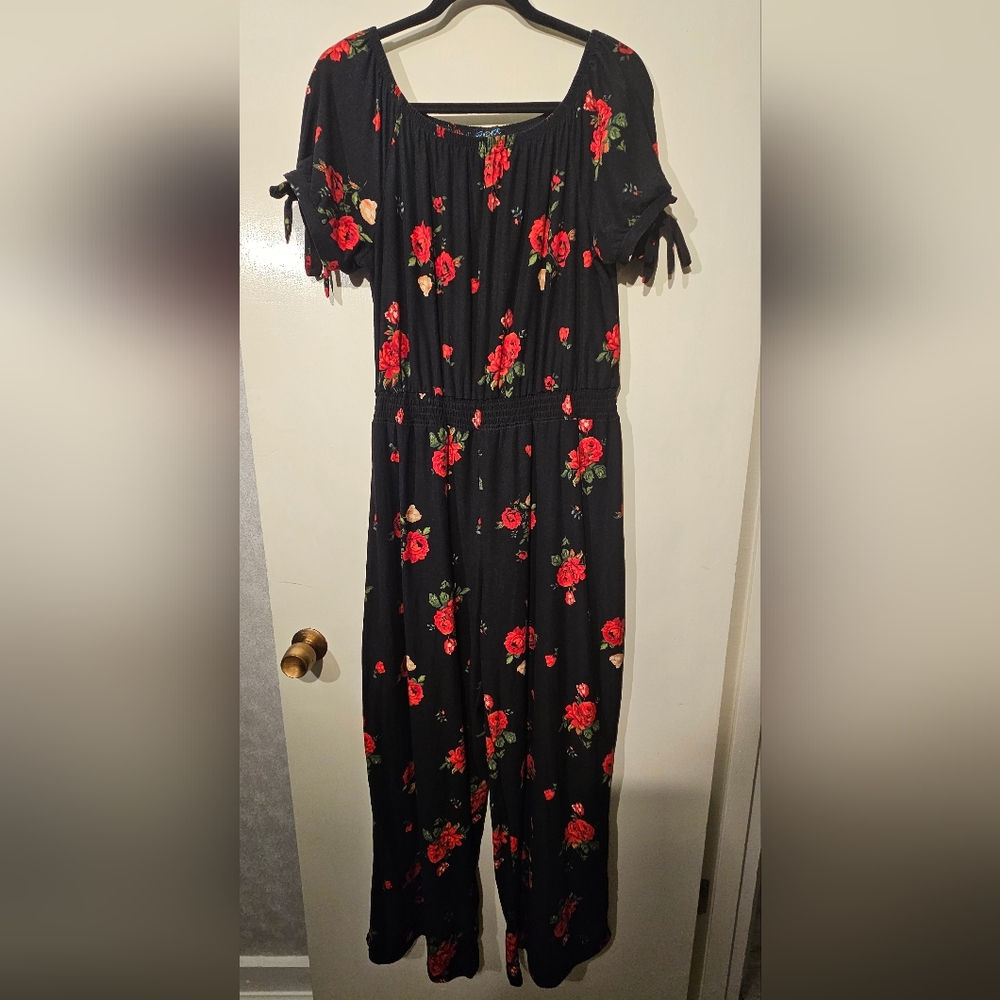 Love Mood Black Floral Off-Shoulder Tie Short Sleeve Stretchy Jumpsuit 2X